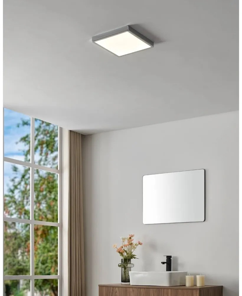 Lampa sufitowa LED w kolorze srebra 28,5x28,5 cm FUEVA 5 – EGLO