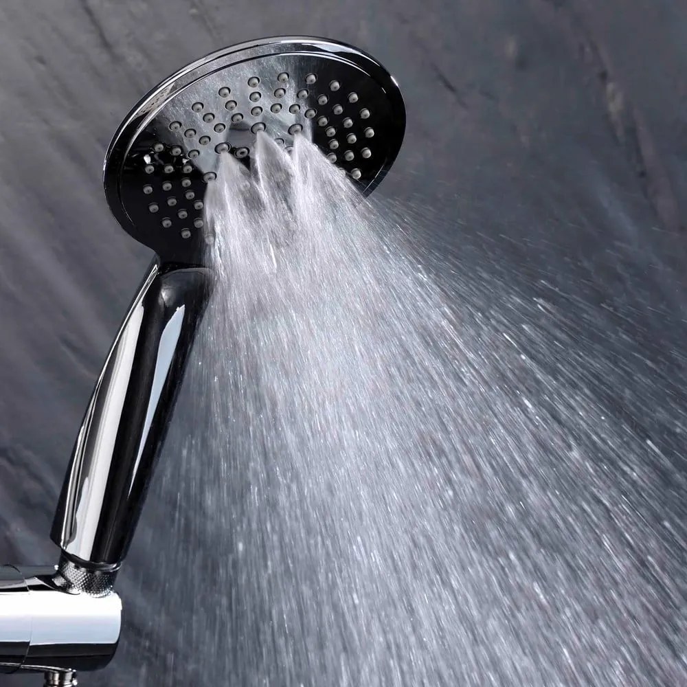 Plastikowy zestaw prysznicowy w kolorze matowego srebra ze słuchawką prysznicową 70 cm Hydro – douceur d'intérieur