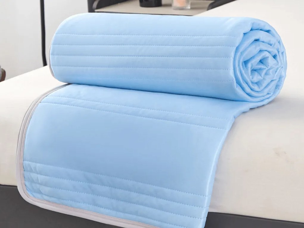 Chłodząca letnia kołdra CELIA, niebieska Rozmiar: 200 x 220 cm