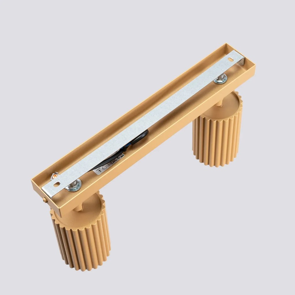 Listwa oświetleniowa 2-punktowa KARBON 2L złota ryflowana SOLLUX LIGHTING