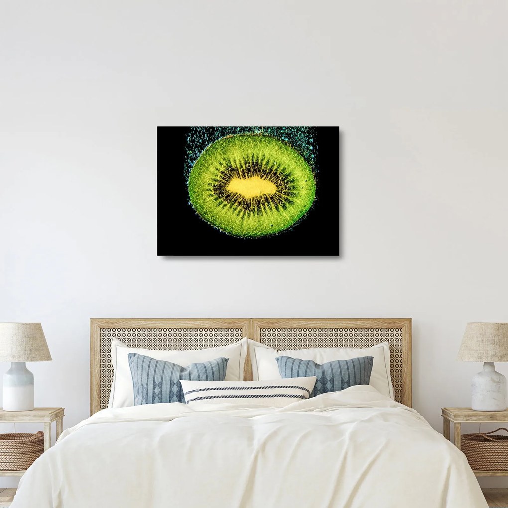 Obraz na szkle - szczegół kiwi w wodzie (70x50 cm)