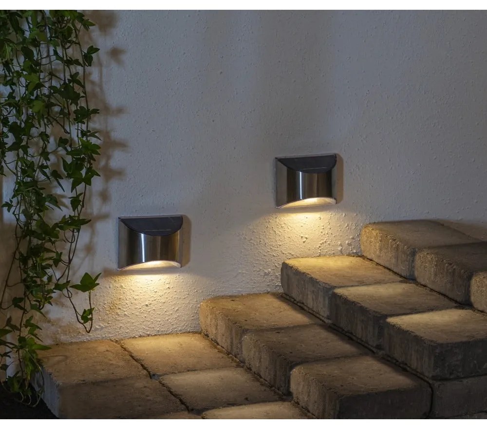 Zestaw 2 nierdzewnych kinkietów solarnych LED Star Trading Wally, wys. 8 cm