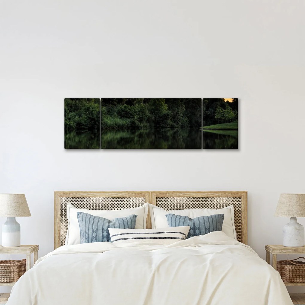 Obraz jeziora przy lesie (170x50 cm)