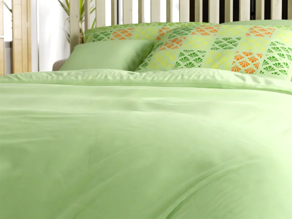 PrzytulneMieszkanie.pl PrzytulneMieszkanie.pl Pościel z mikrosatyny VELLARI, zielona Rozmiar pościeli: 70 x 90 cm | 140 x 200 cm