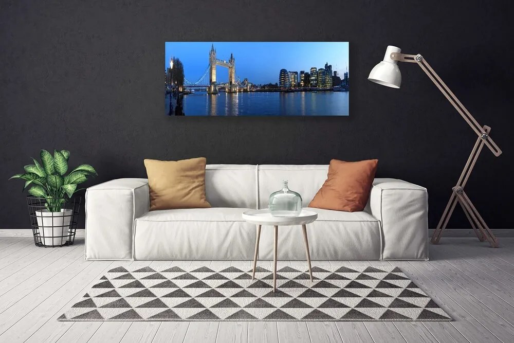 Zdjęcie na płótnie Podświetlony Most Miejski