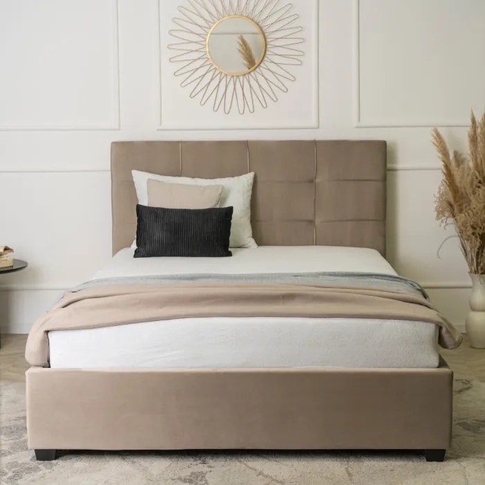 Łóżko Tapicerowane 160x200 cm ze Stelażem i Pojemnikiem Dwuosobowe TINGA Welurowe Beżowe Sypialniane
