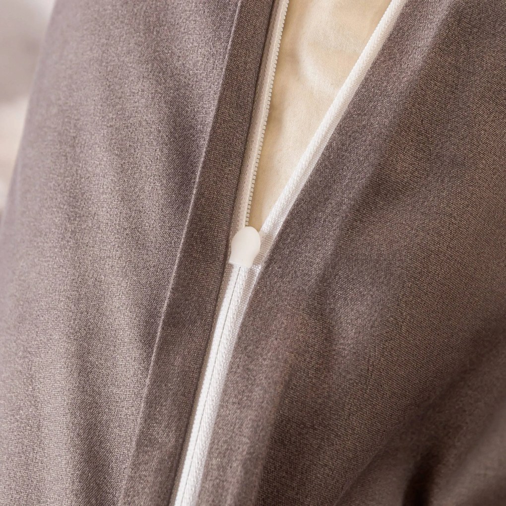 PrzytulneMieszkanie.pl PrzytulneMieszkanie.pl Pościel z mikrofibry FLARISSE szara Rozmiar pościeli: 70 x 80 cm | 140 x 200 cm