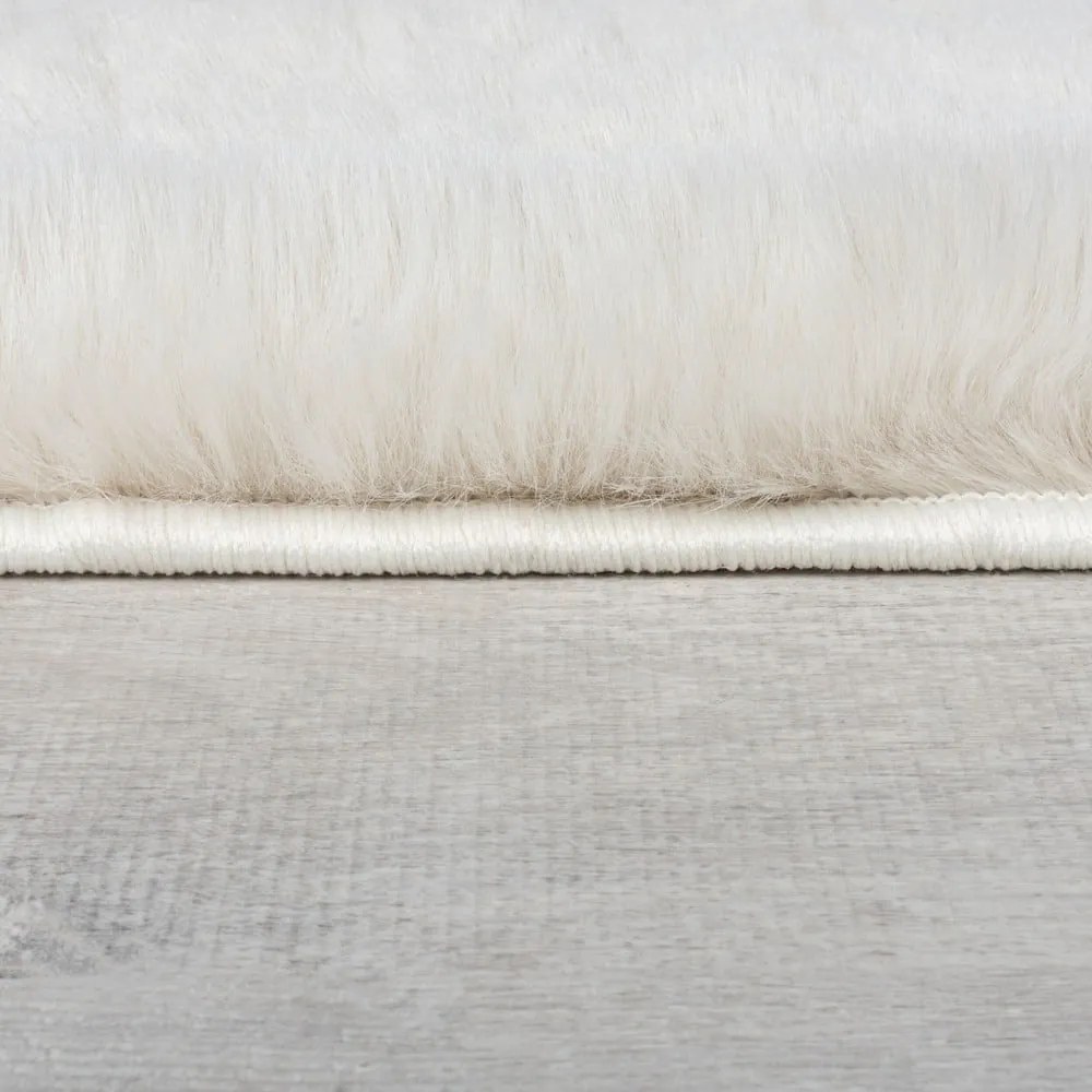Biała syntetyczna skóra 120x170 cm Ivy Luxury Fur – Flair Rugs