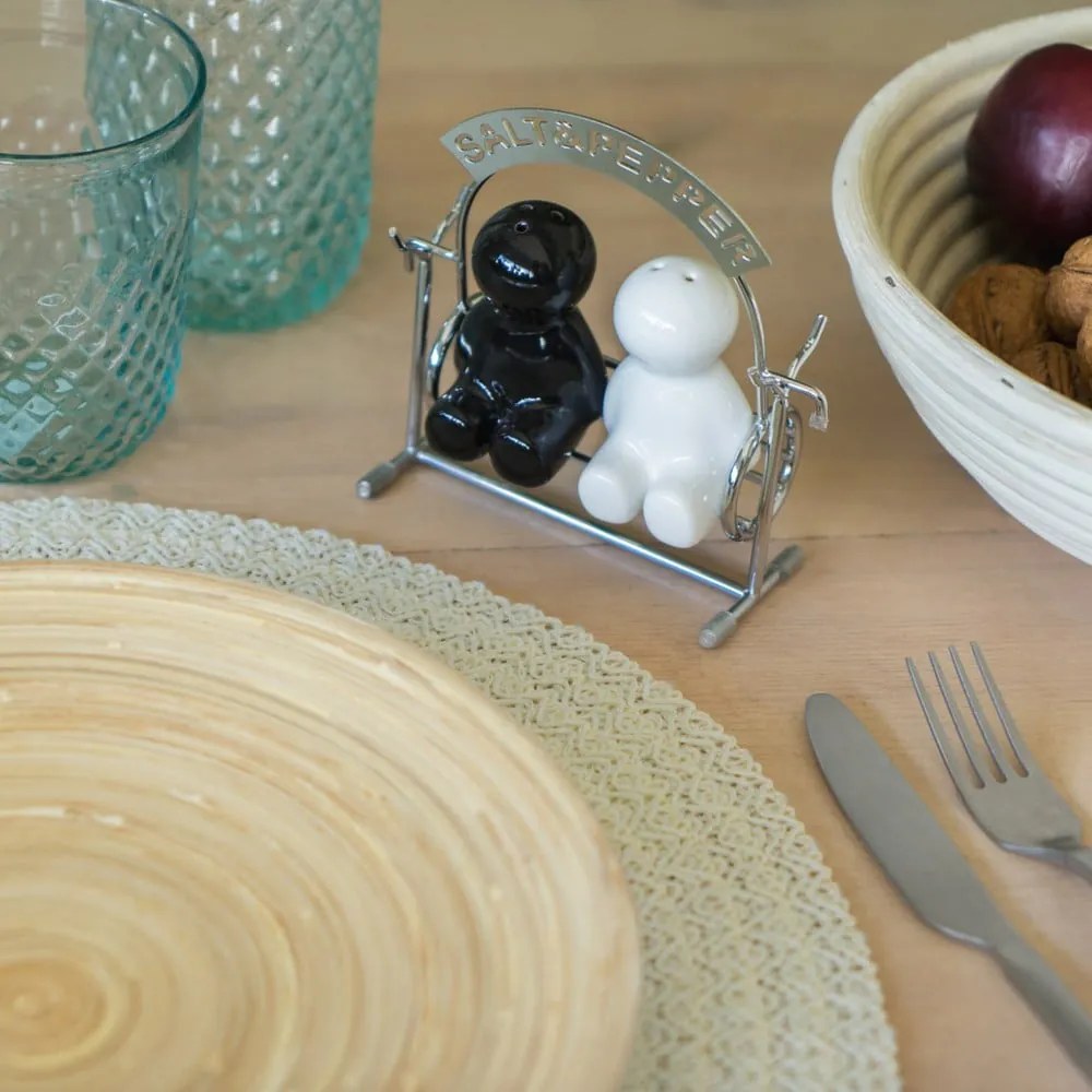 Solniczka i pieprzniczka ze stojakiem Salt & Pepper – Balvi