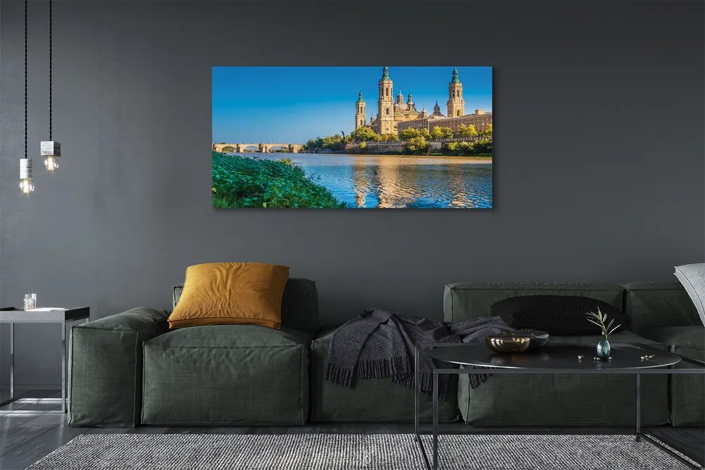 Duży obraz na płótnie Majestatyczna Katedra nad Rzeką