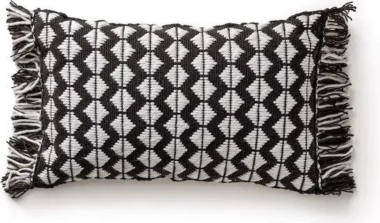 Czarno-biała poduszka do wnętrz i na zewnątrz Morty 60
