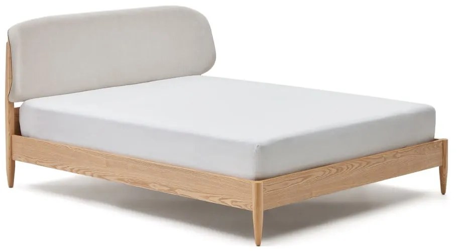 Beżowe łóżko dwuosobowe z litego drewna jesionowego ze stelażem 180x200 cm Octavia – Kave Home