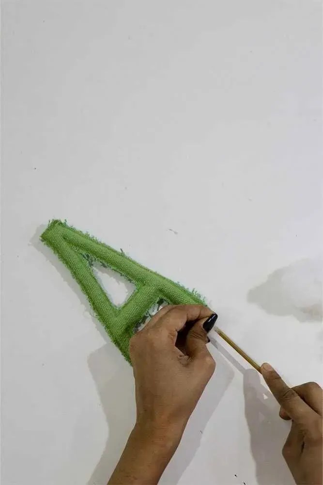 Dywan dziecięcy ABECADŁO COLOR Ø120 cm beżowy z literkami do nauki LORENA CANALS