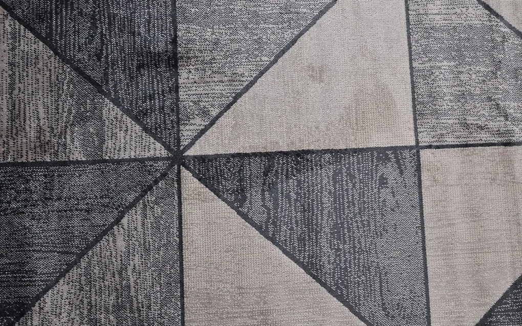 Dywan z wiskozy Alex Trójkąty 160 cm x 230 cm