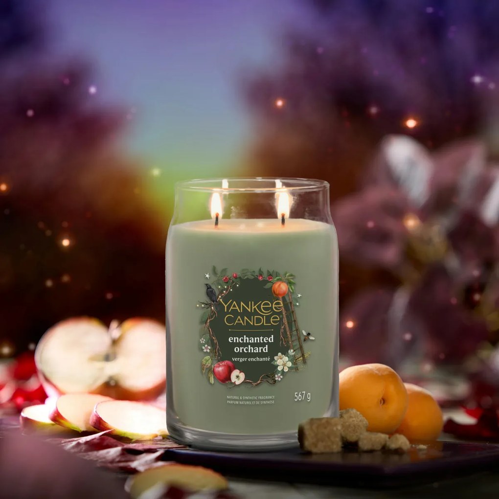 Yankee Candle Duża świeca zapachowa SignatureEnchanted Orchard, 567 g, L
