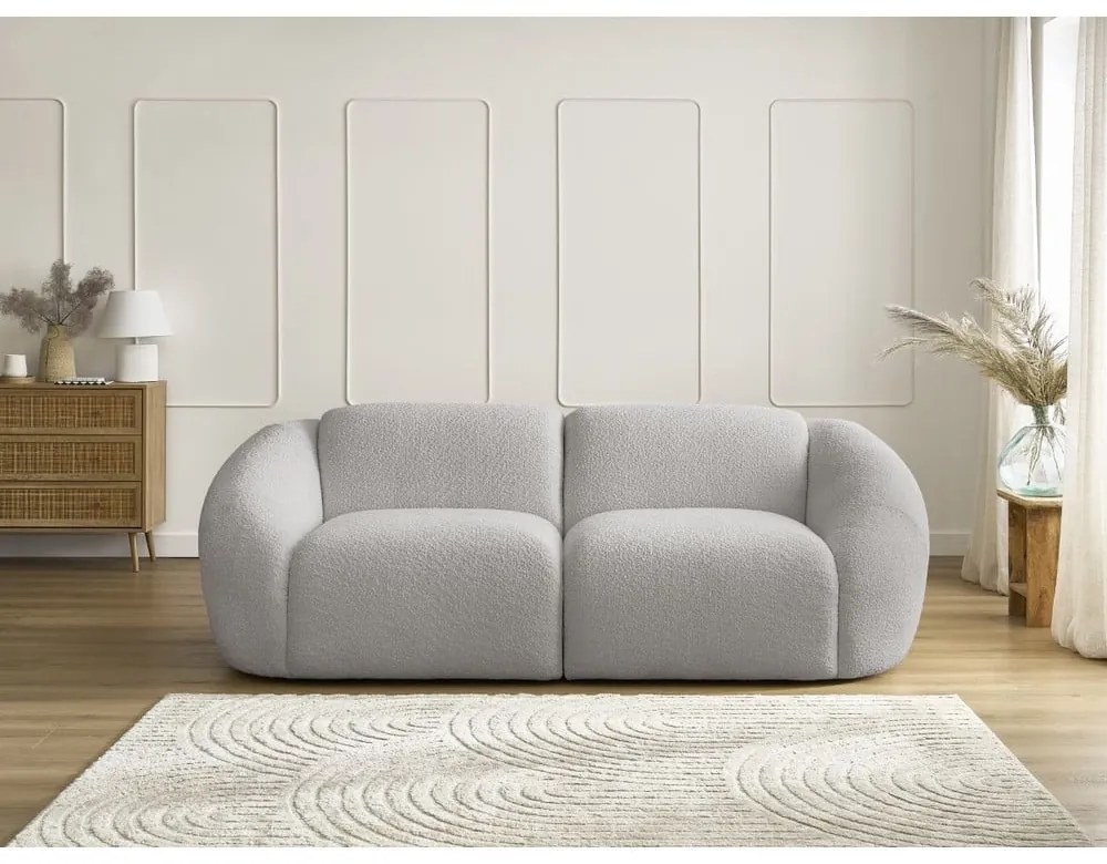 Jasnoszara sofa z materiału bouclé 230 cm Tina – Bobochic Paris