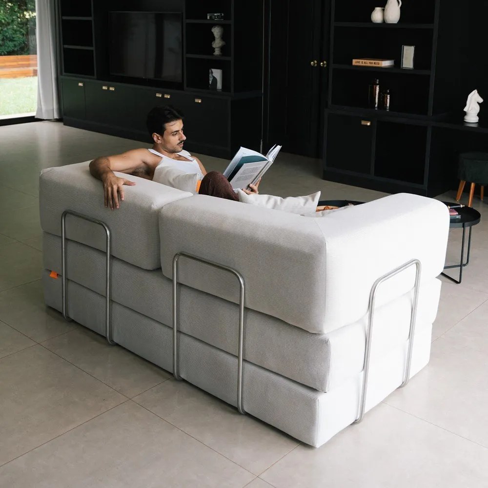 Beżowa rozkładana sofa z materiału bouclé 180 cm Bloom – TemaHome