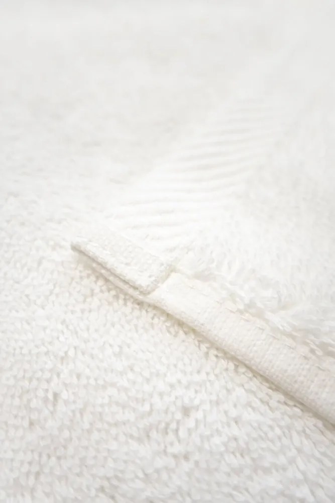 Podarunkowy zestaw ręczników SEHZADE, 2 szt Biały / srebrny haft