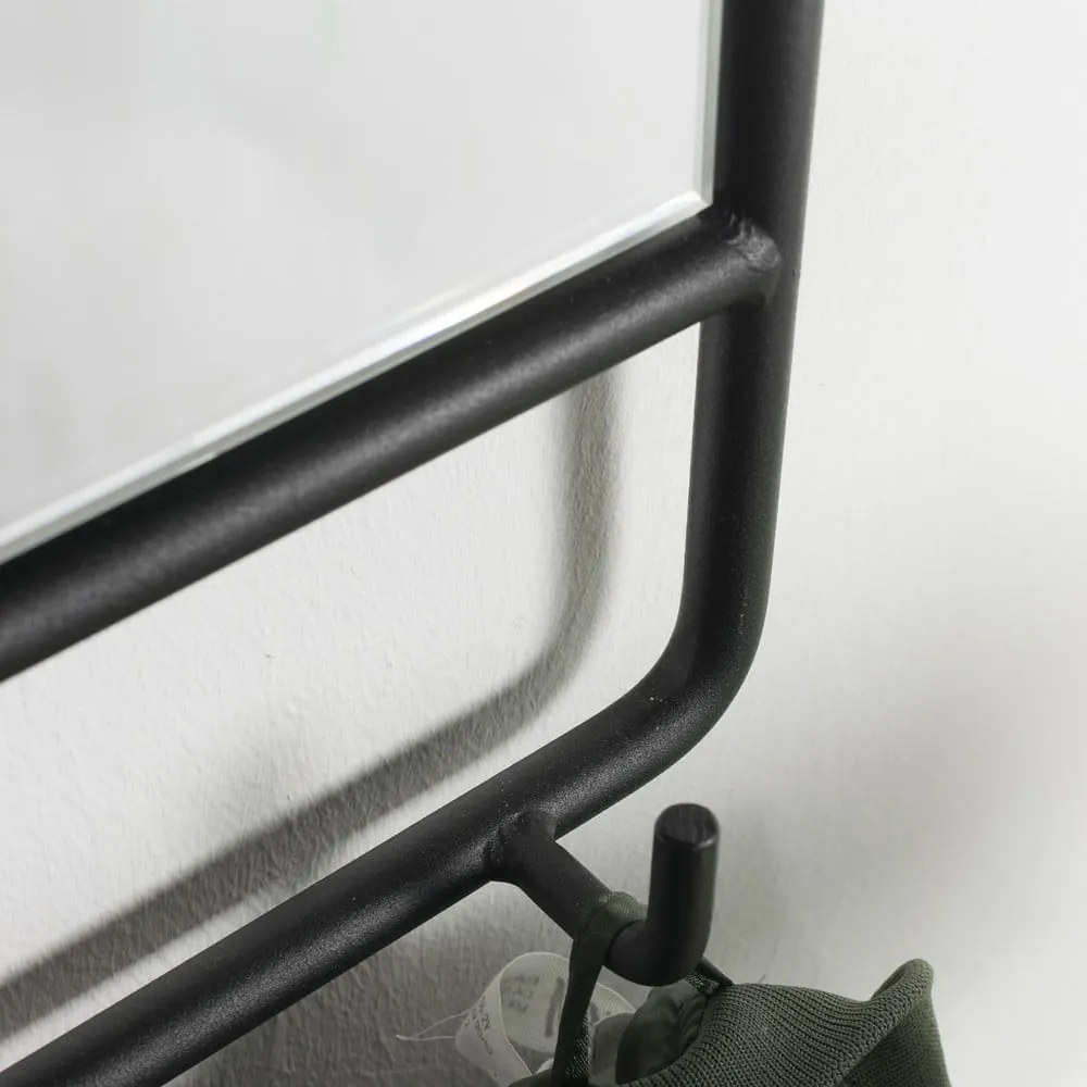 Lustro ścienne z wieszakiem 40x60 cm Clint – Spinder Design