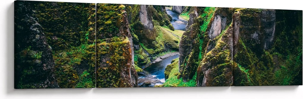 Obraz - Rzeka w skalistej dolinie (170x50 cm)