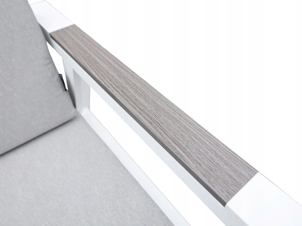 Zestaw mebli ogrodowych biały aluminium sofa fotele stolik drewniane detale