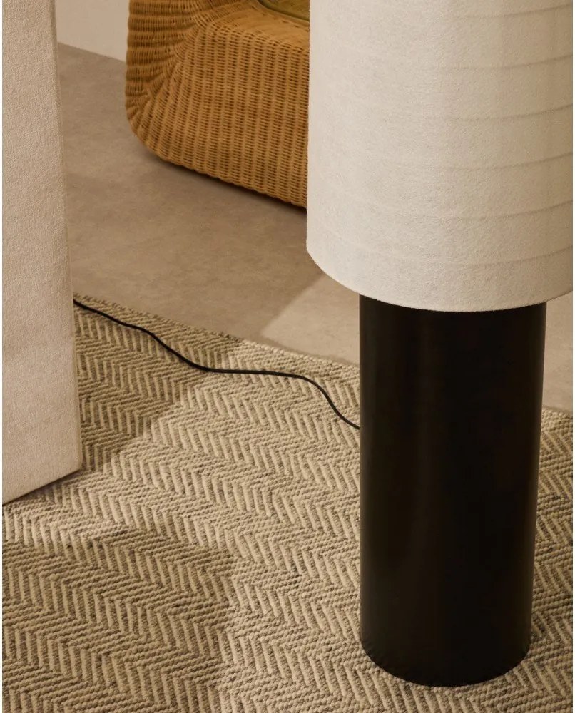 Biało-czarna lampa stojąca z tekstylnym kloszem (wysokość 142 cm) Dulan – Kave Home