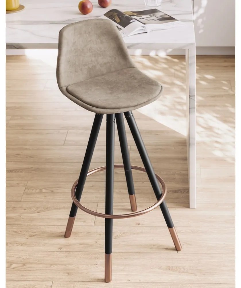 Brązowy hoker (wysokość siedziska 75 cm) Slad – Kave Home