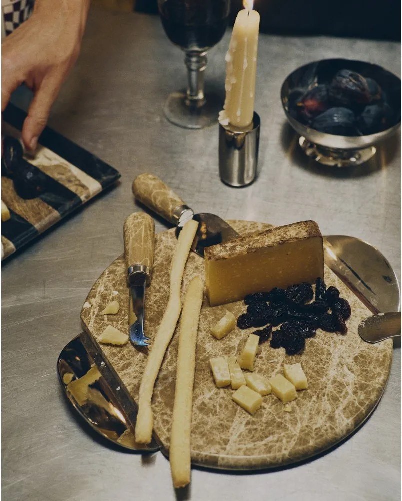 Noże do sera ze stali nierdzewnej zestaw 4 szt. Adoma – Kave Home