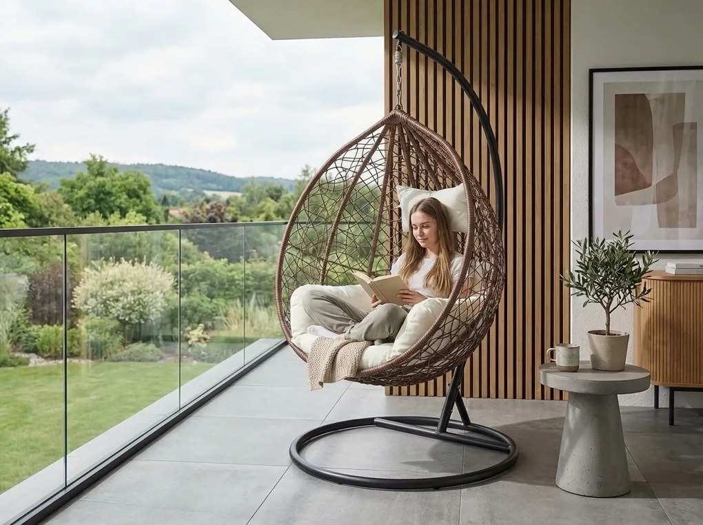 Brązowe wiszące krzesło KOKON