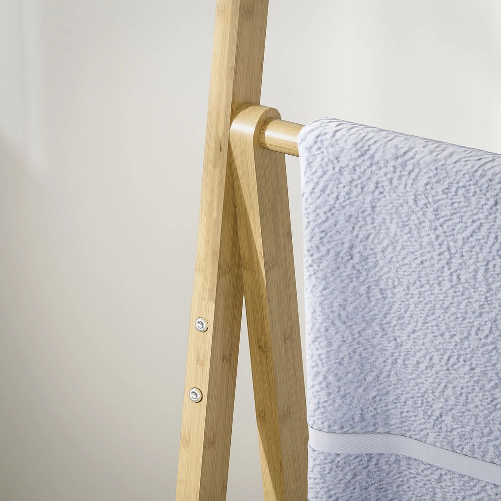 HOMCOM 3-poziomowy regał łazienkowy, 3 uchwyty na ręczniki, rama bambusowa, w kształcie litery A, półki szczebelkowe