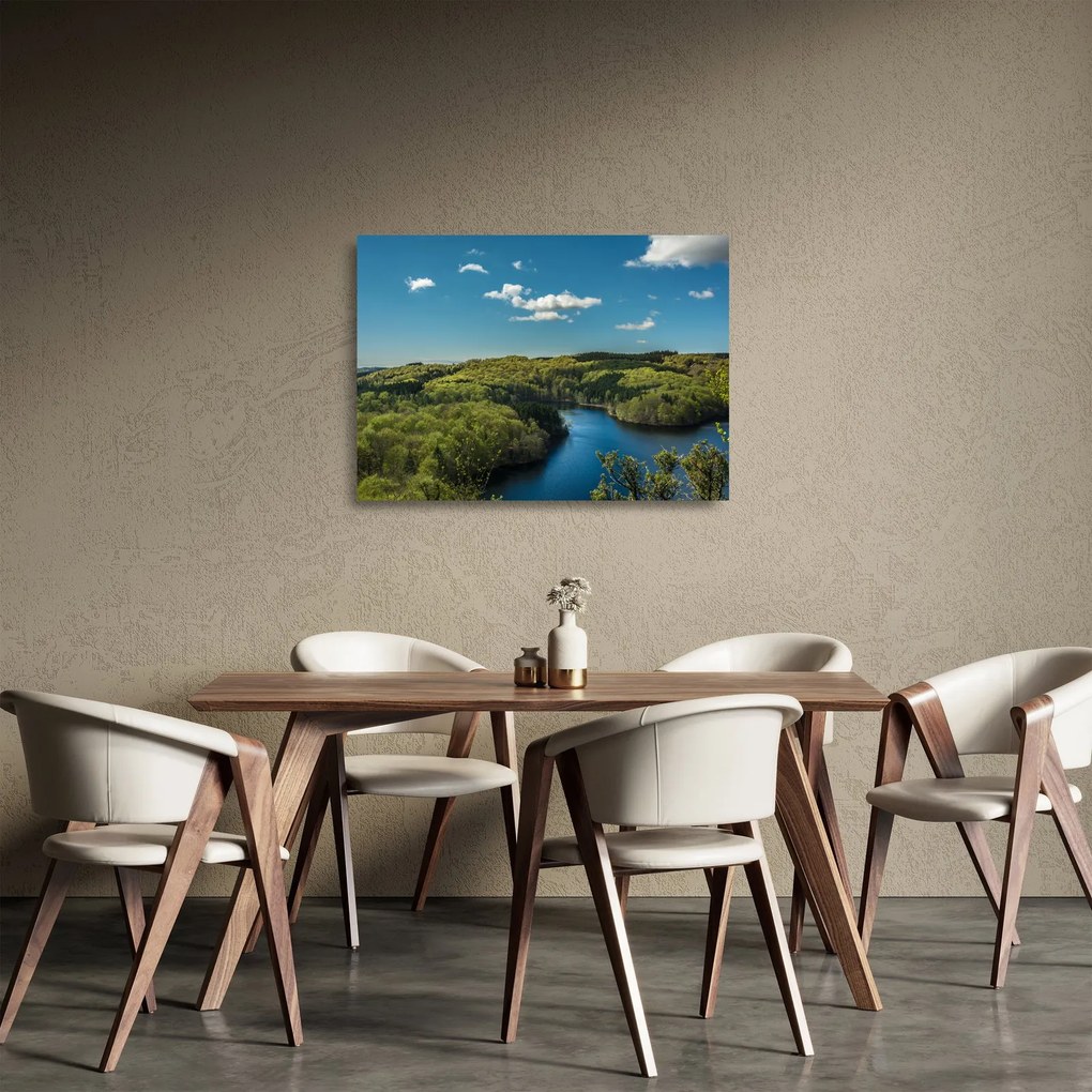 Obraz na szkle - Jezioro w lesie (70x50 cm)