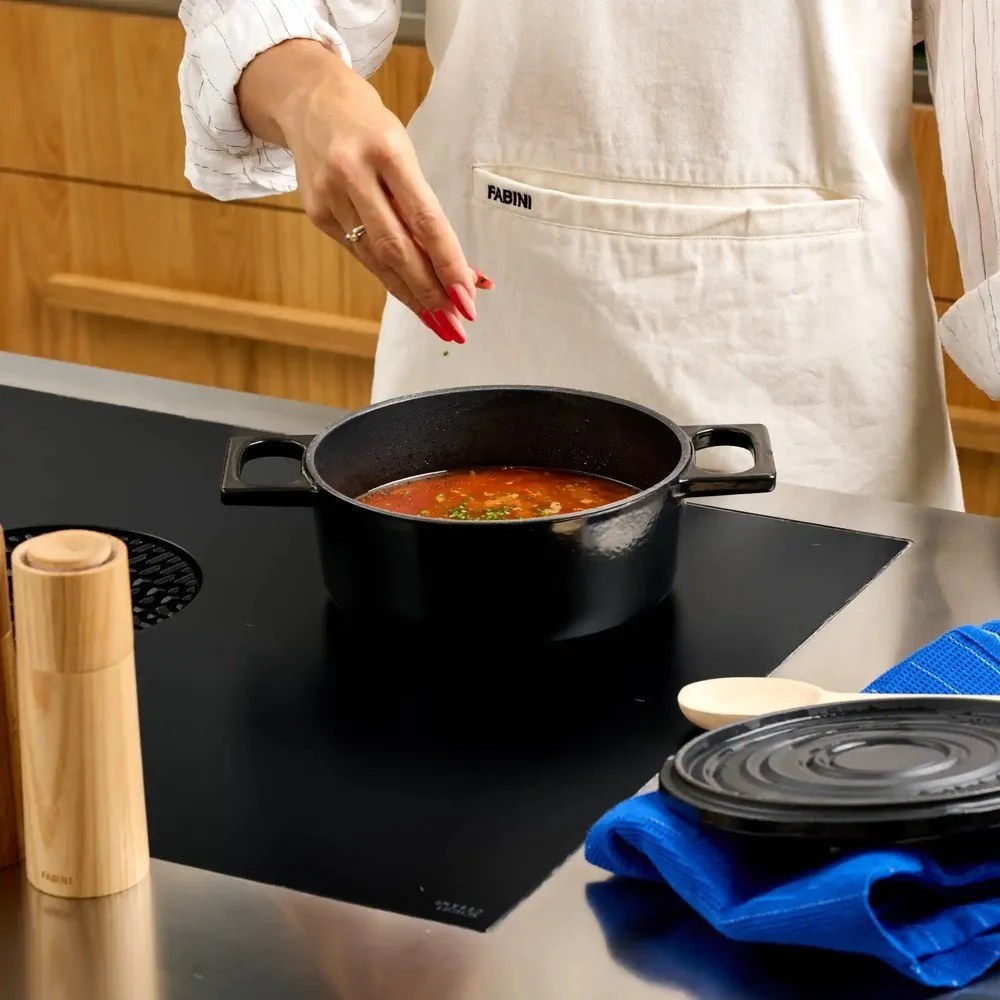 Garnek żeliwny z pokrywką odpowiedni na indukcję 2 l Mattia 3.0 – FABINI