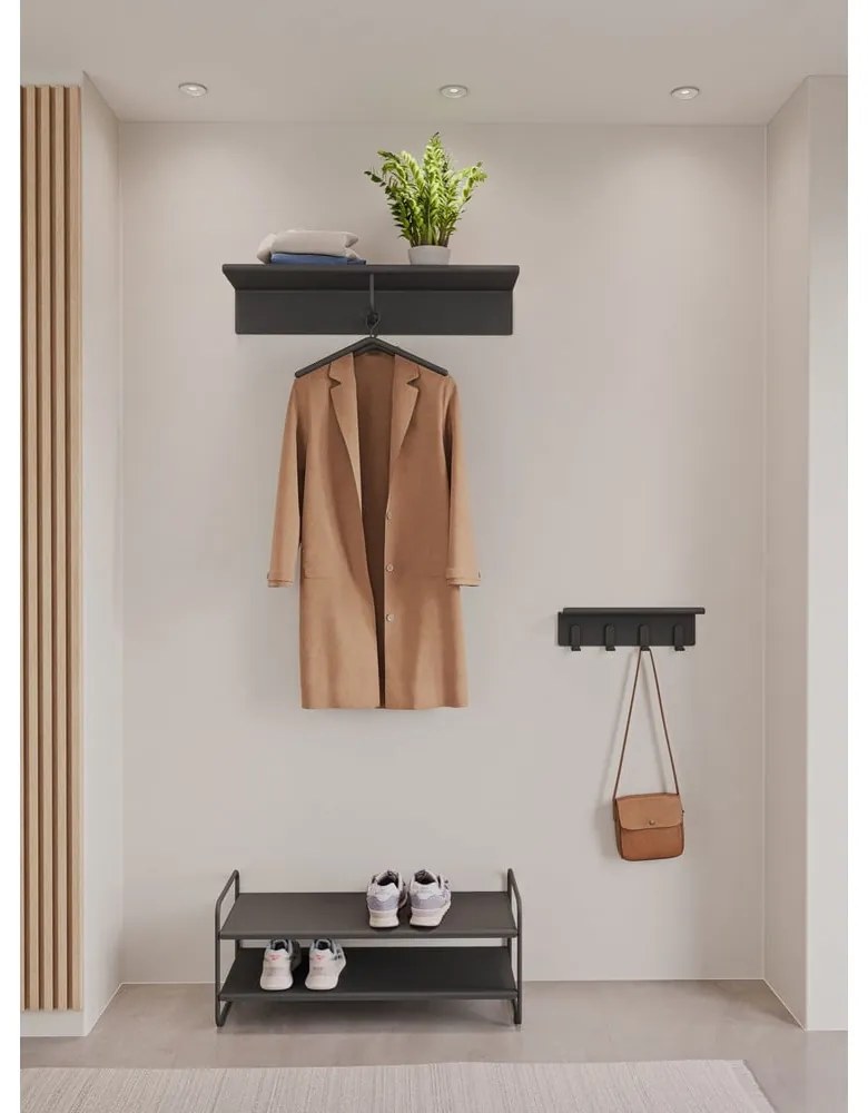 Czarny stalowy wieszak ścienny z półką 21,5 cm A-Coat – Zone