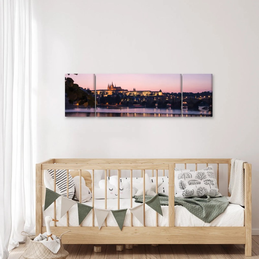 Obraz Zamku Praskiego i Wełtawy (170x50 cm)