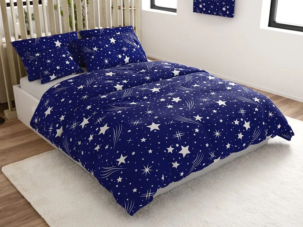 PrzytulneMieszkanie.pl PrzytulneMieszkanie.pl Pościel z polibawełny NOČNÍ OBLOHA POLY niebieska Rozmiar pościeli: 70 x 90 cm | 140 x 220 cm