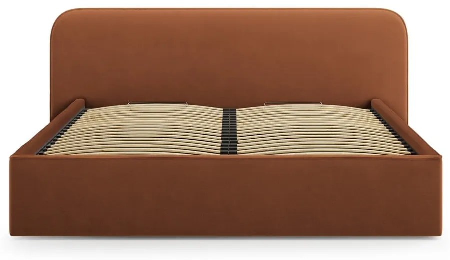 Tapicerowane łóżko dwuosobowe ze schowkiem i stelażem 180x200 cm w kolorze terakoty Elizabeth – Micadoni