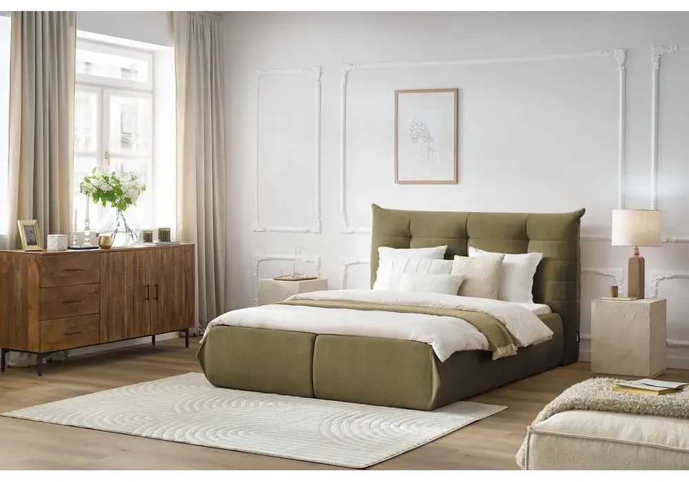 Ciemnozielone tapicerowane łóżko dwuosobowe ze schowkiem i stelażem 160x200 cm Clothilde – Bobochic Paris