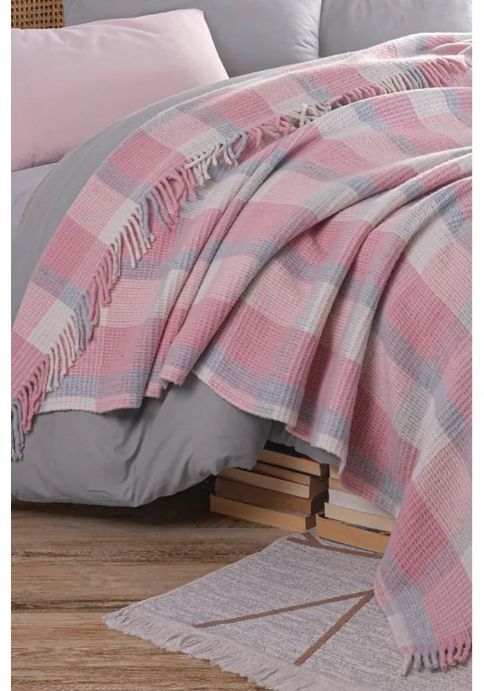 Różowa narzuta 180x220 cm Warm Soft – Mijolnir
