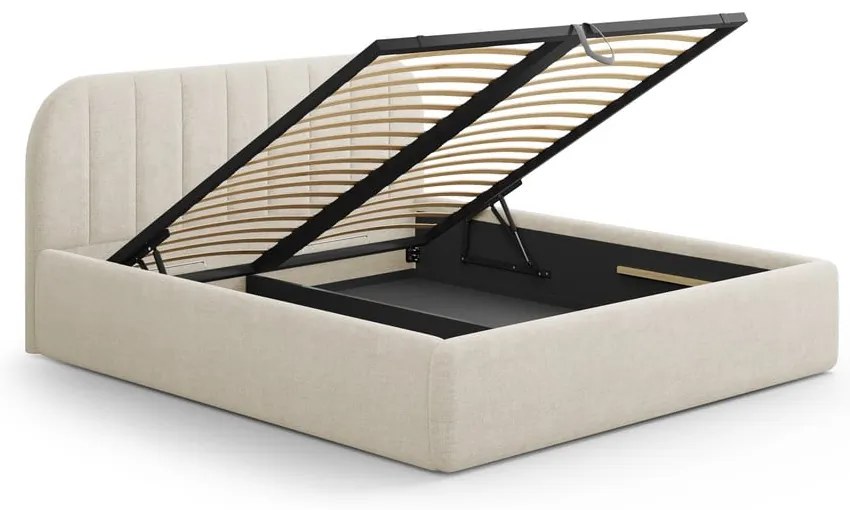 Kremowe tapicerowane łóżko dwuosobowe ze schowkiem ze stelażem 180x200 cm Juno – Windsor &amp; Co Sofas