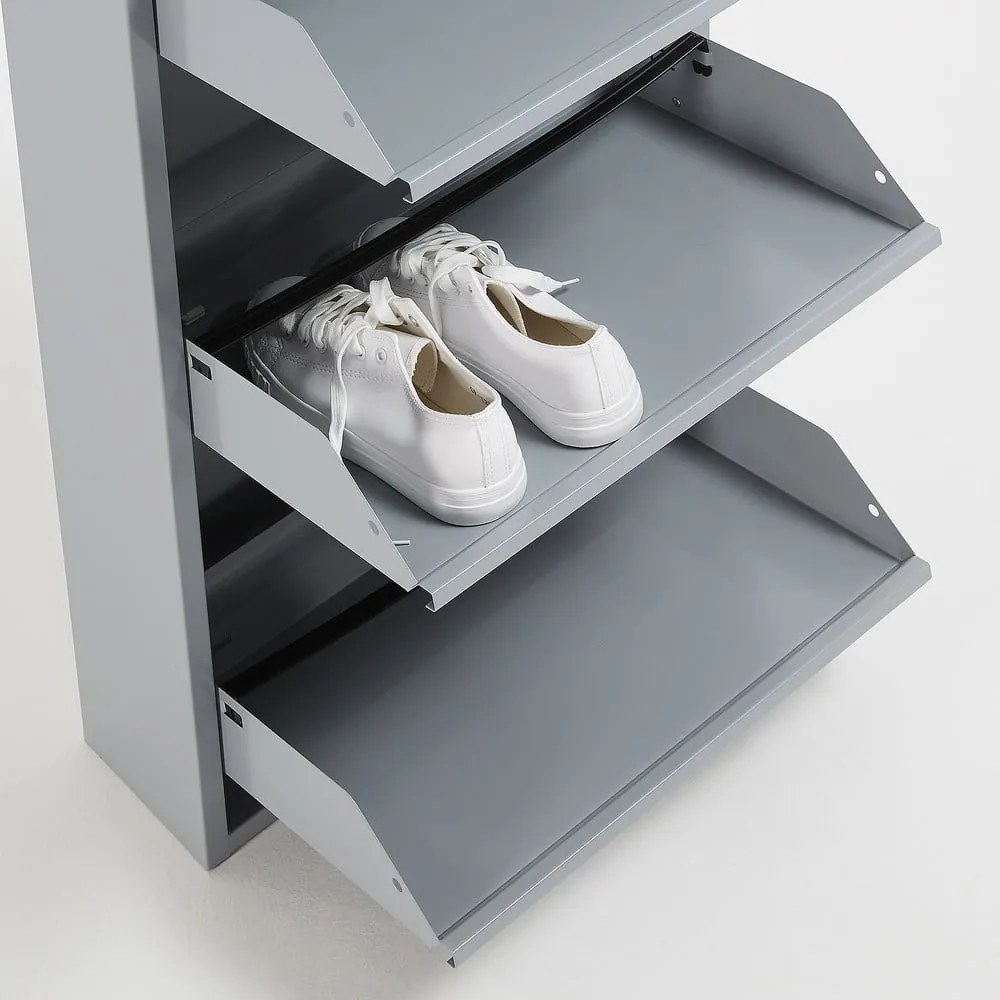 Jasnoszara metalowa uchylna szafka na buty 50x136x15 cm Ode – Kave Home