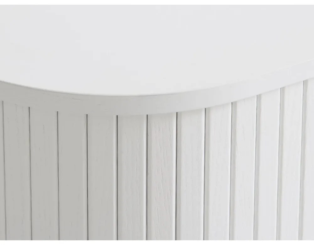 Biała komoda z drzwiami przesuwnymi 140x76x45 cm Nola – Unique Furniture