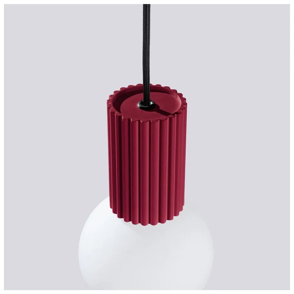 Bordowa lampa wisząca ze szklanym kloszem ø 12 cm Orbital – Nice Lamps