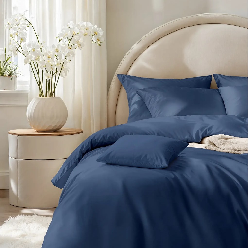 Jednobarwna pościel z satyny bawełnianej - granatowa