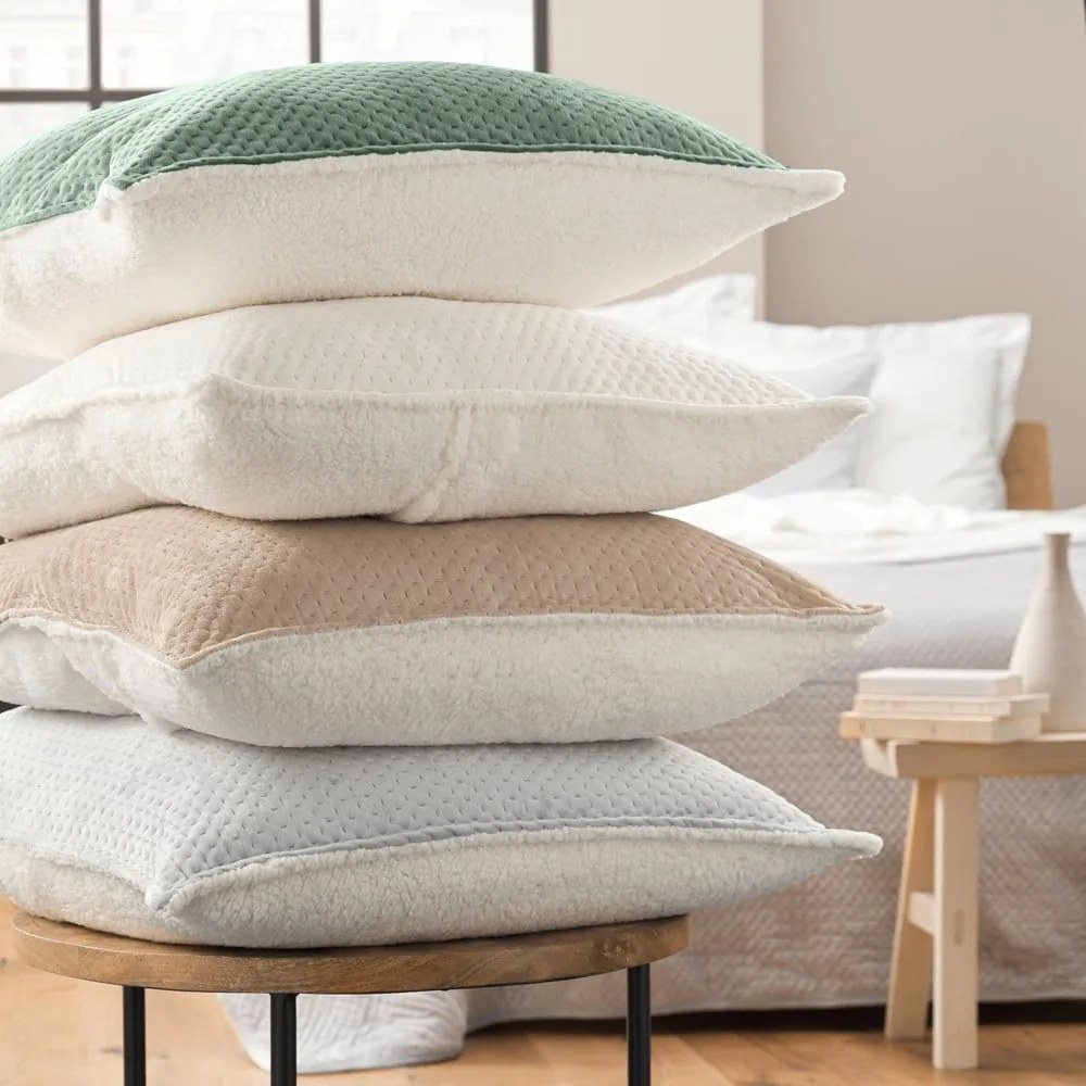 Zielony zestaw narzuty na łóżko i poszewki na poduszkę z materiału sherpa 220x240 cm Mylene – douceur d'intérieur