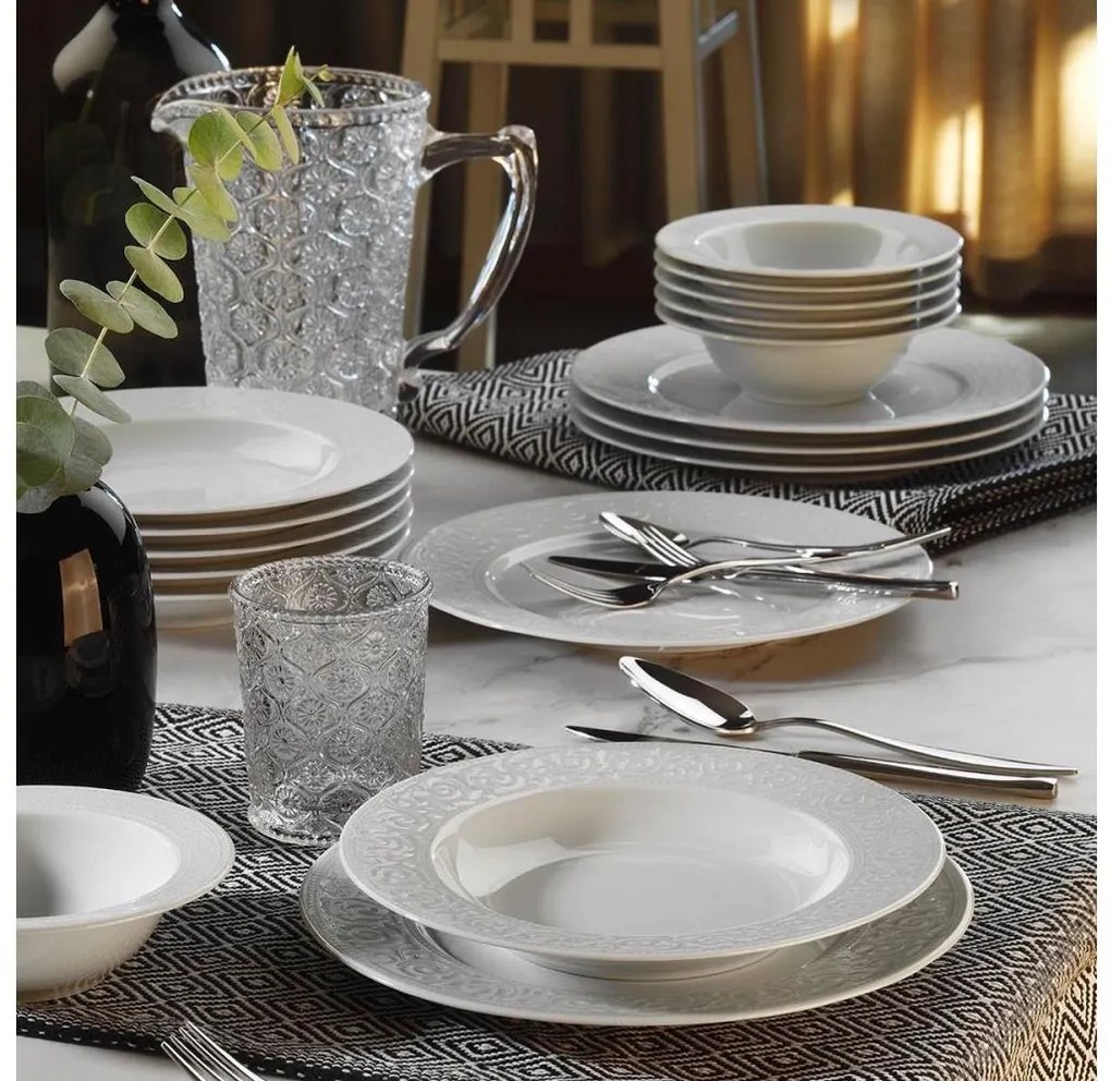 Elegancki zestaw obiadowy 18 części, biały, wykonany z porcelany
