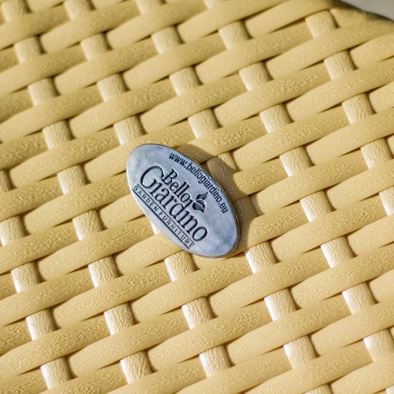 Designerskie łóżko ogrodowe z technorattanu Angelo