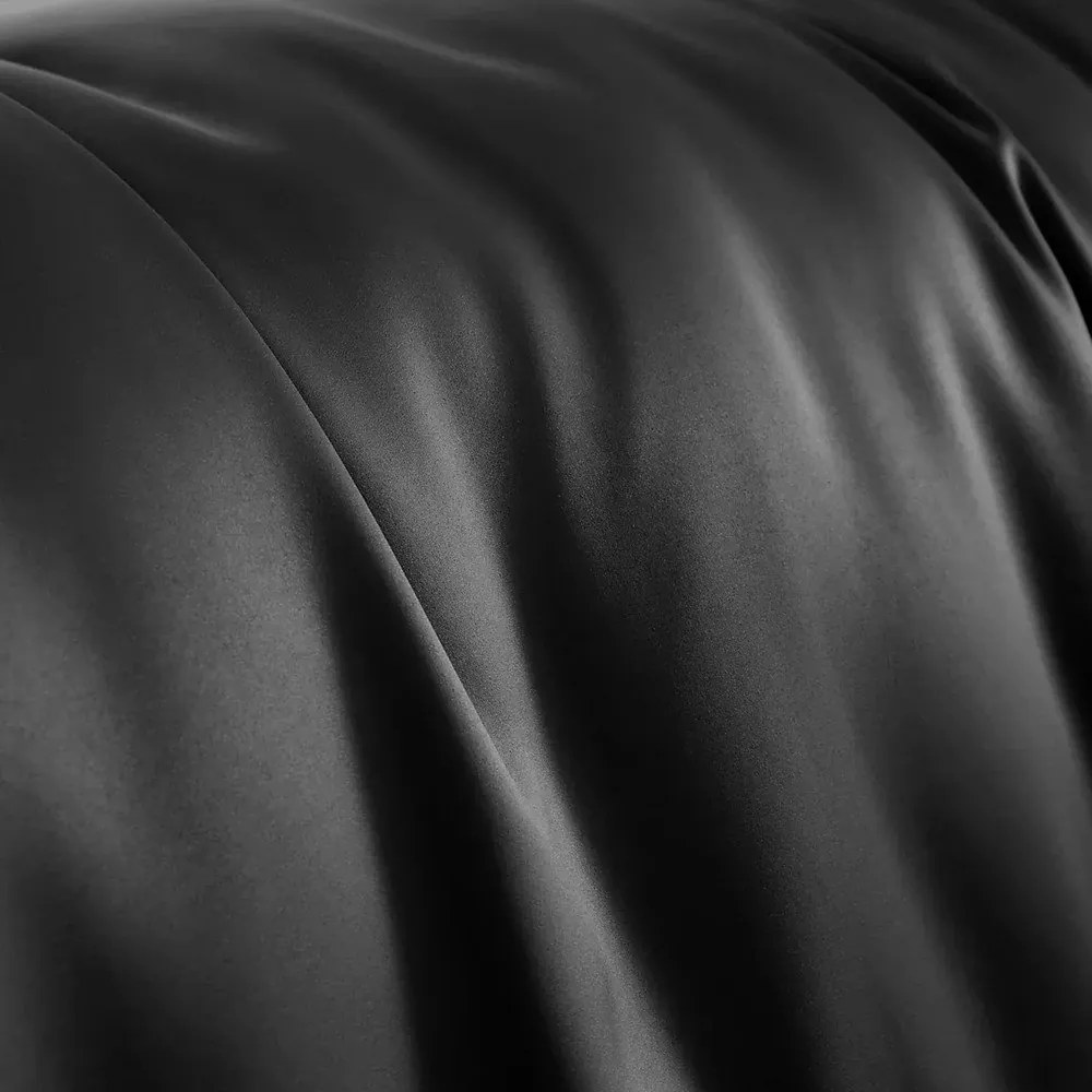 Czarna satynowa pościel dwuosobowa 230x220 cm Silky Soft – Catherine Lansfield