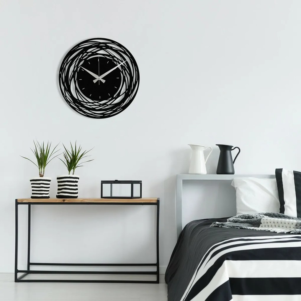 Zegar ścienny Black Nest S022, 48 x 48 cm