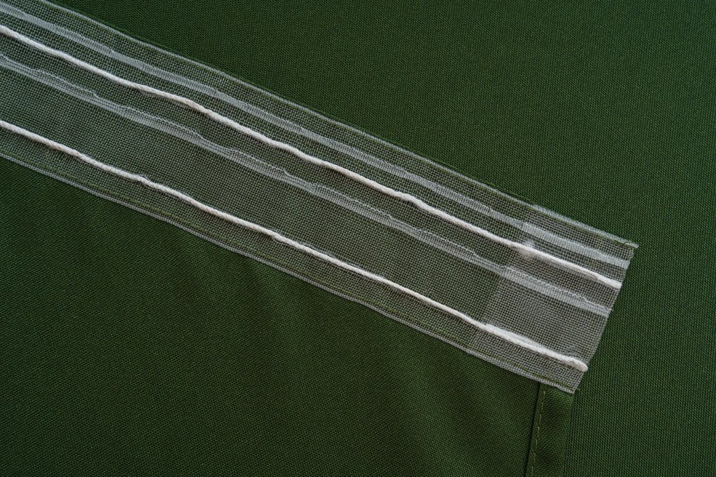 Ciemnozielona zasłona OXFORD 140x250 cm Zawieszanie: Metalowe pierścienie