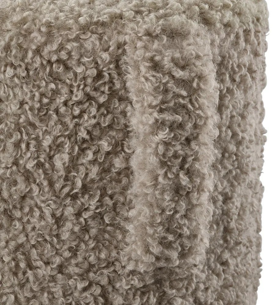 Brązowy puf z materiału bouclé Teddy – Blomus